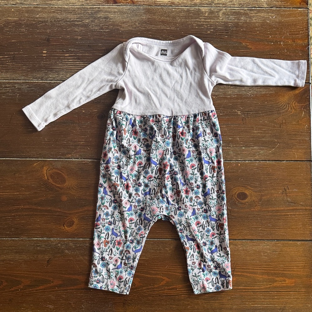 Tea Collection White and Multicolor Bodysuit cats NWOT